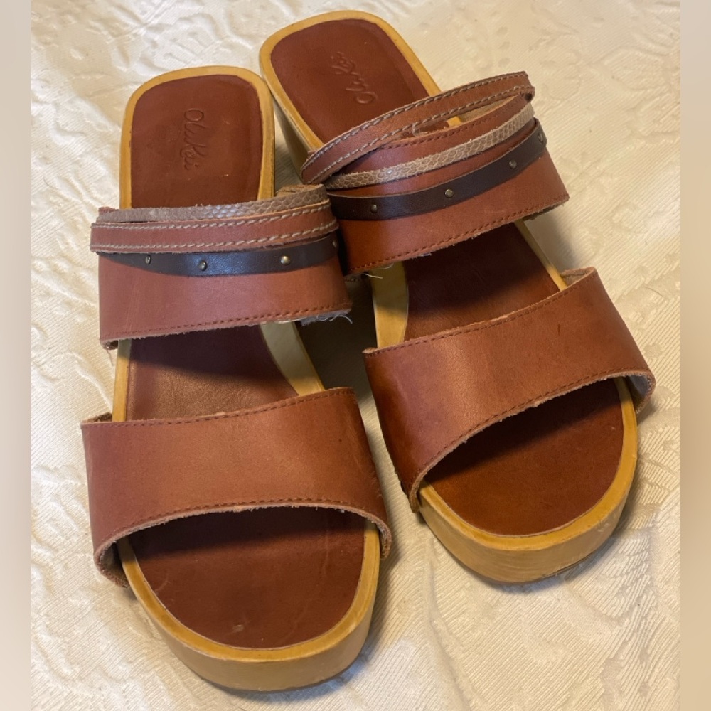 OLUKAI Kamola Wooden Platform Sandals Size 9 Y2K Hawaiian